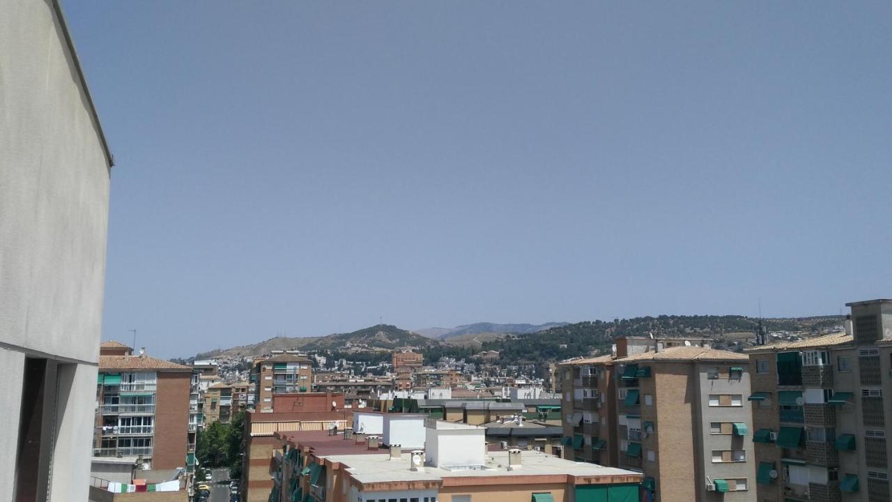 Disfruta Granada,Incluso Con Tu Mascota Parking Apartman Kültér fotó